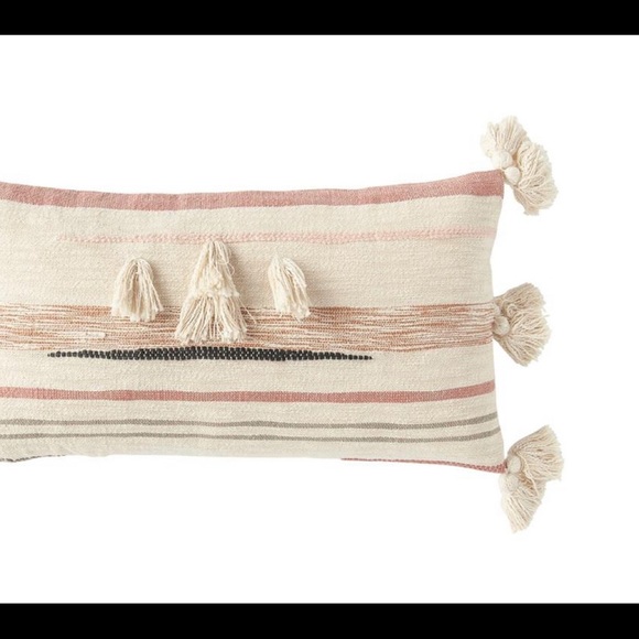 Creative Co-op Cream Cotton Kilim Lumber 29 X 15” - Picture 3 of 9